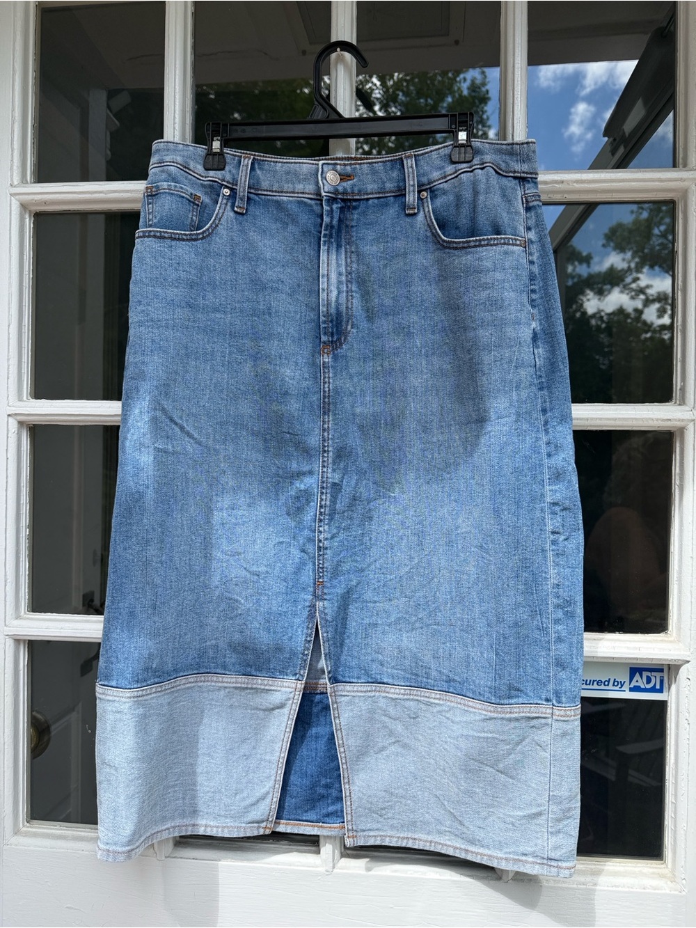 Chico's Two-Tone Light Blue Denim Pencil Skirt